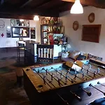 Hostel Escanlar *