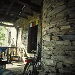 Hostel Escanlar