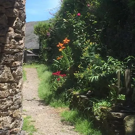 Escanlar Hostel