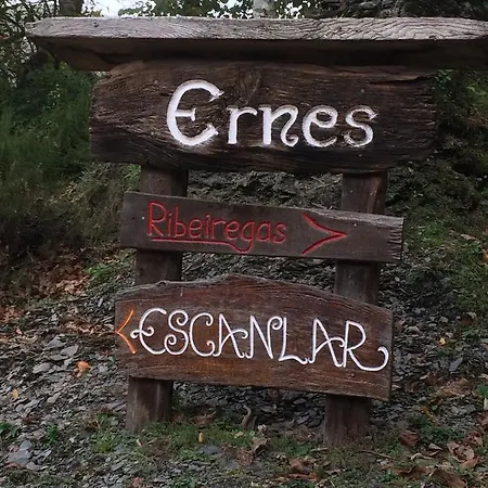 Escanlar Hostel