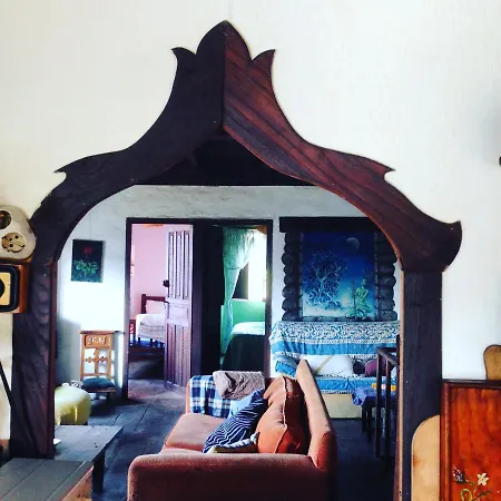 Hostel Escanlar